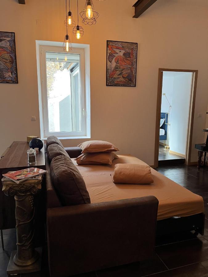 Appartement Atypique Cosy Entre Terre & Mer マルセイユ エクステリア 写真