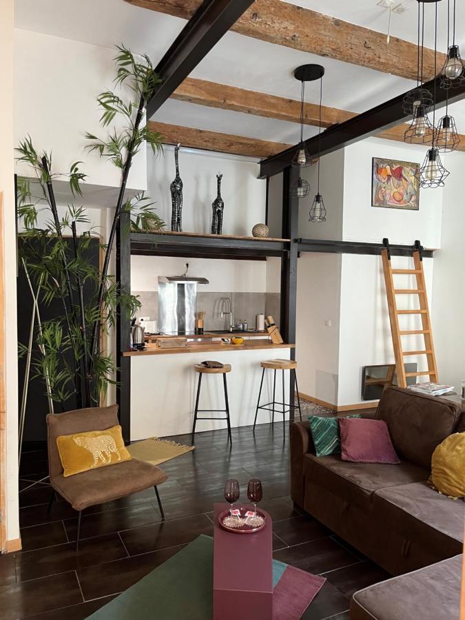 Appartement Atypique Cosy Entre Terre & Mer マルセイユ エクステリア 写真